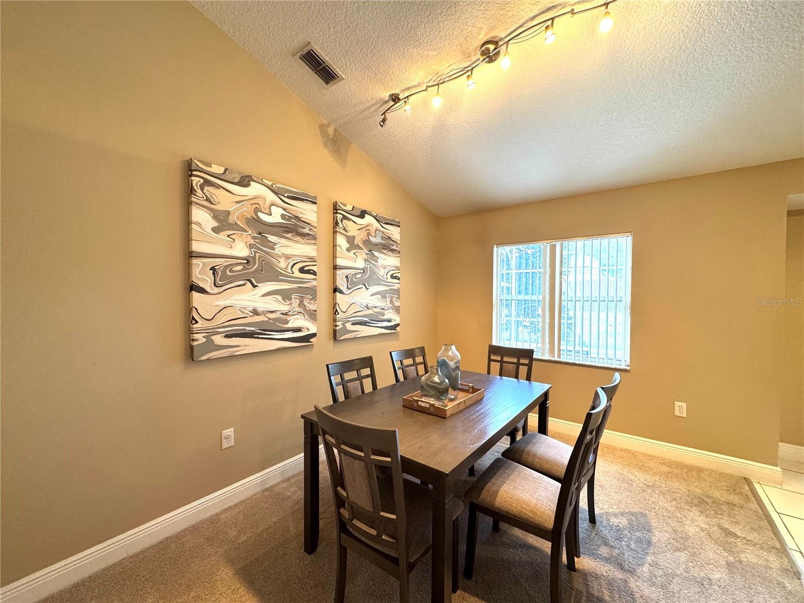 BRIARGROVE SECOND ADD - Residential Lease