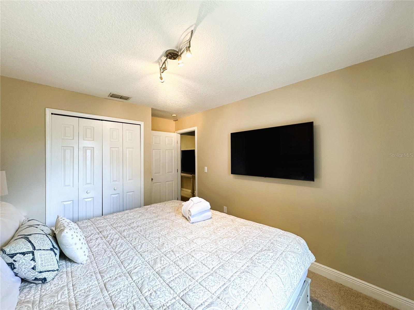 BRIARGROVE SECOND ADD - Residential Lease
