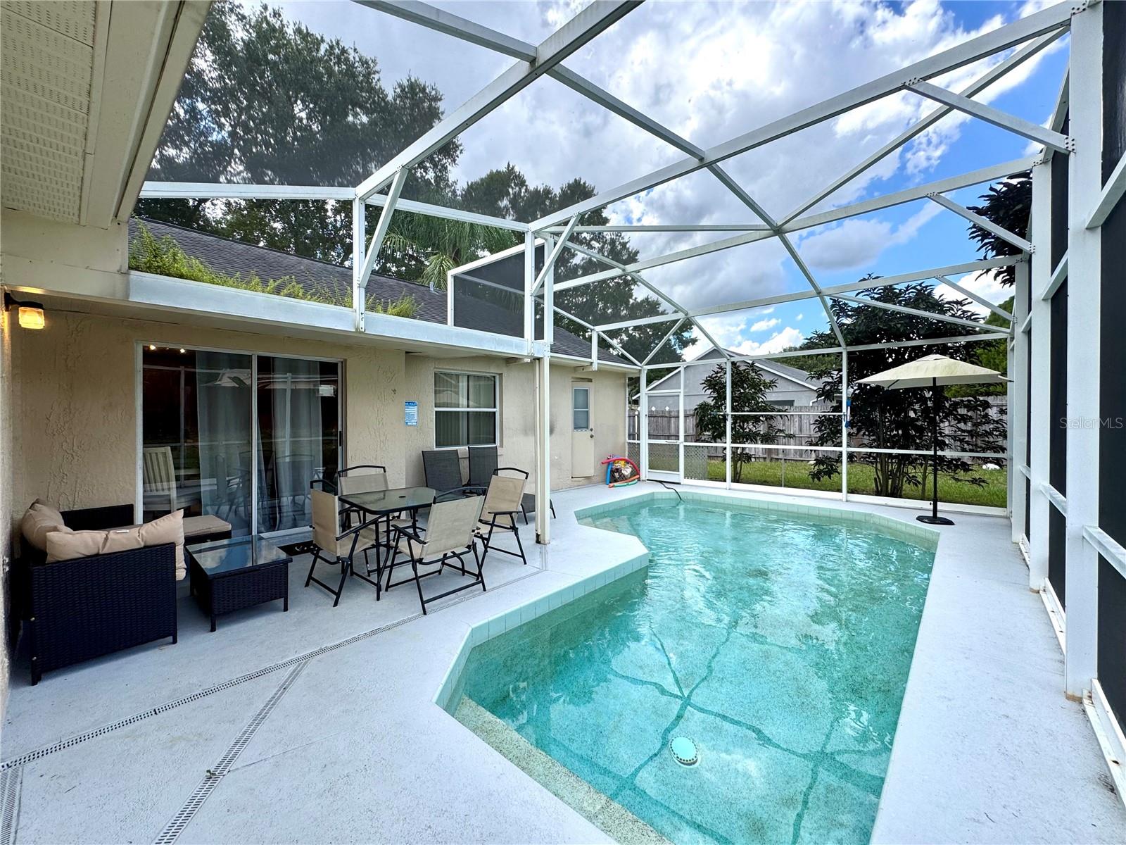 BRIARGROVE SECOND ADD - Residential Lease