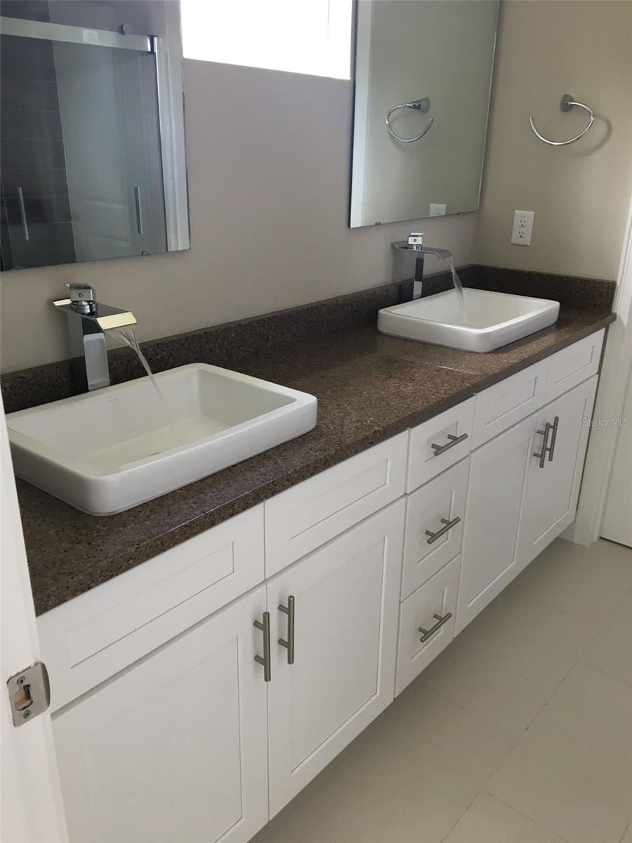 BELLE VISTA - Residential Lease