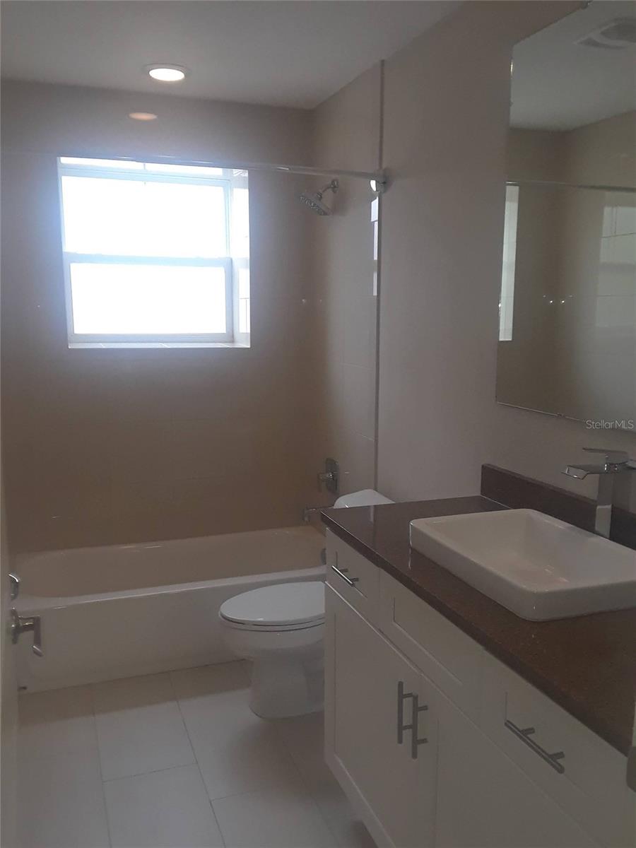 BELLE VISTA - Residential Lease