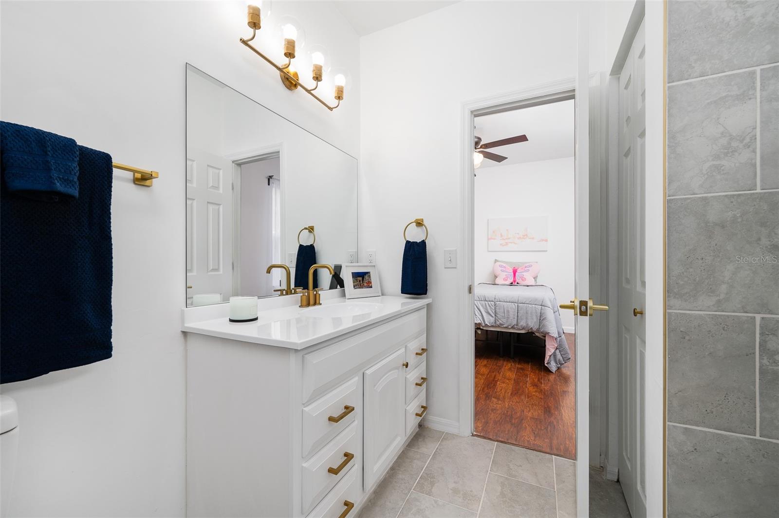 HAILE PLANTATION UNIT 35 PH 4 - Residential