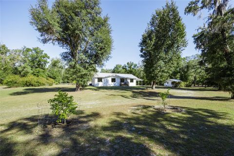 Photo of 6320 SE 91st Trail, Trenton, FL 32693 (MLS # O6362263)