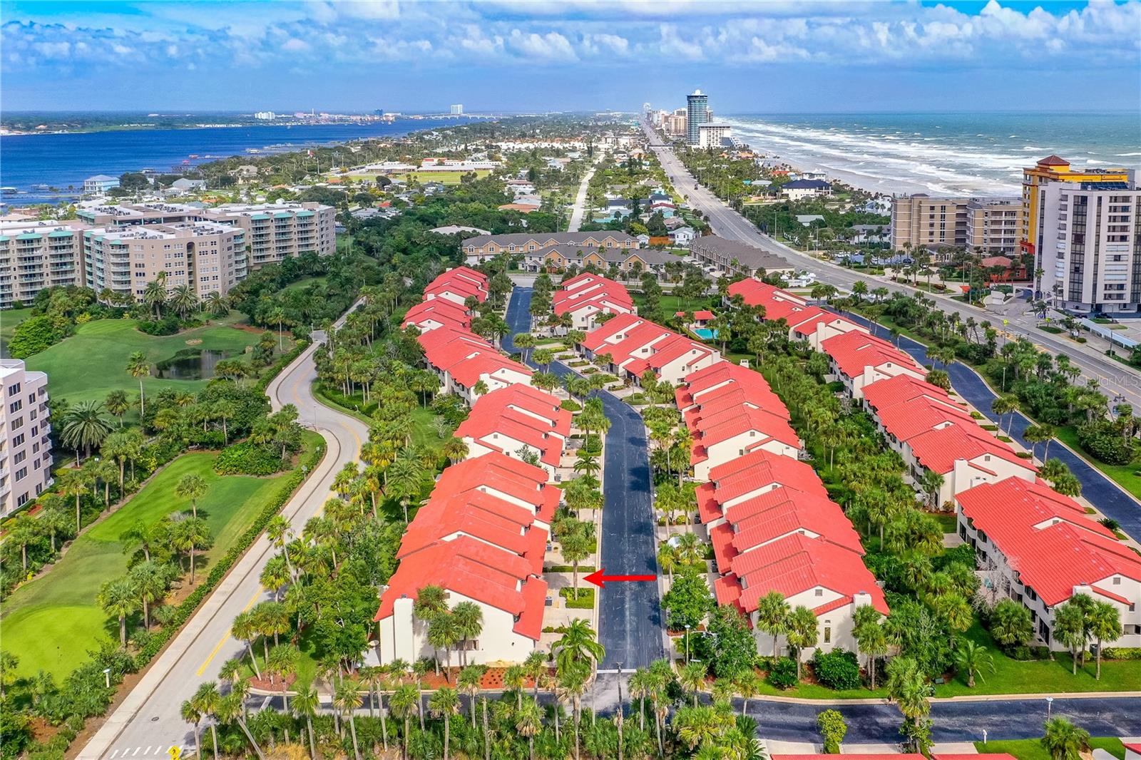 THE TOWNHOMES AT THE OCEANS - Residential