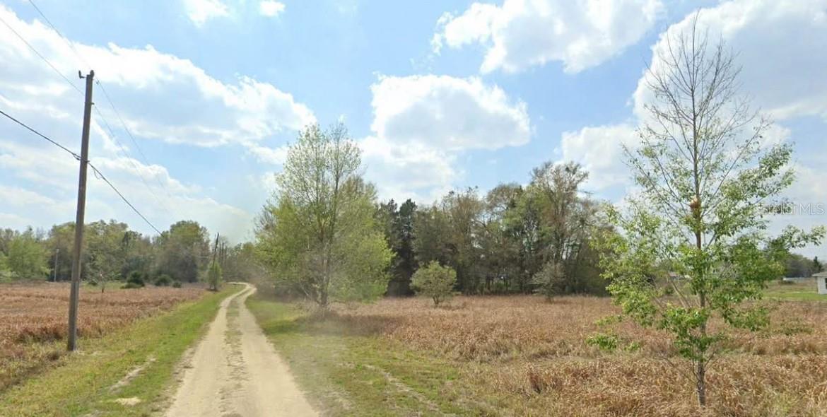 RAINBOW PARK UN 02 - Land