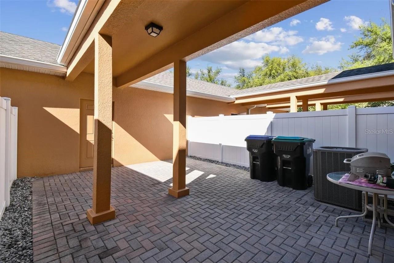 SIGNATURE LKS-PCL 01D PH 01 - Residential