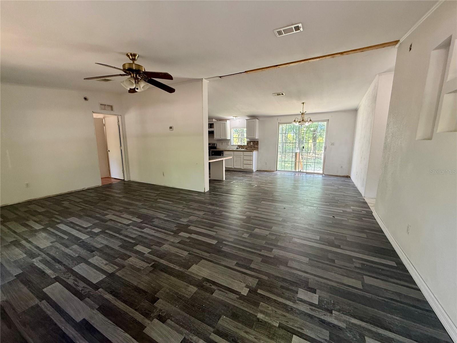 SHARDEN ACRES 1ST ADD - Residential