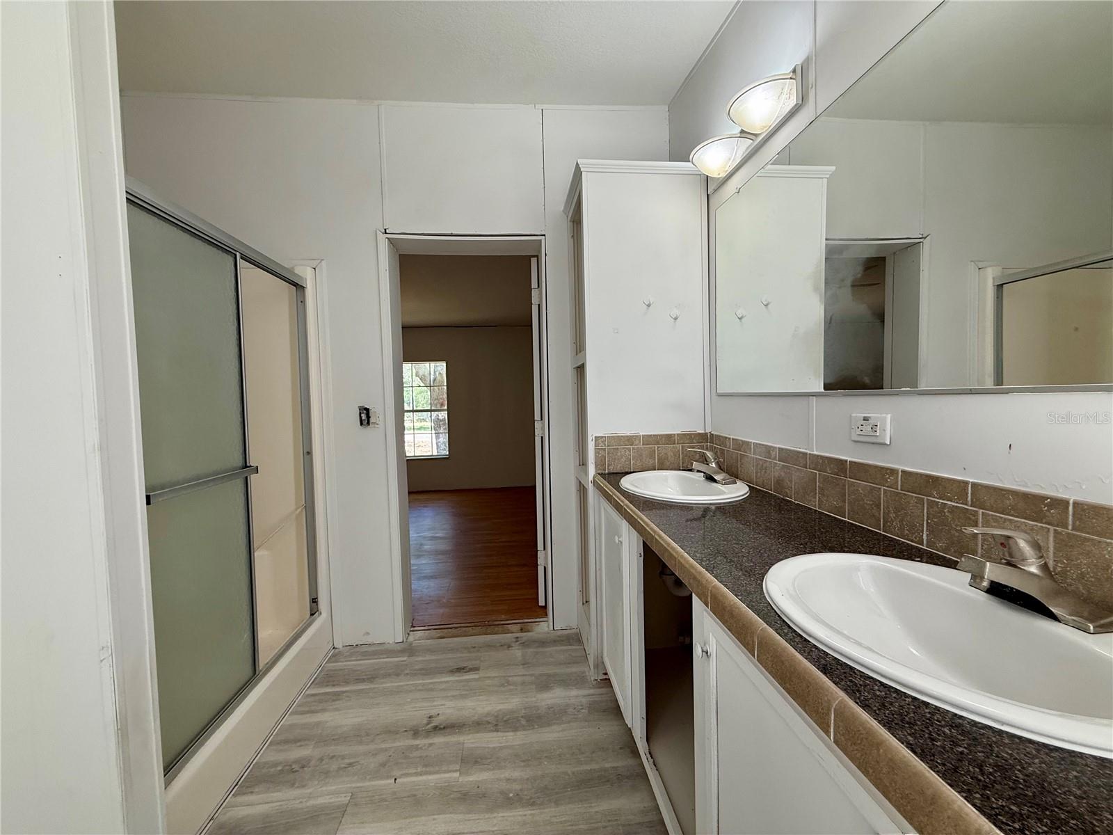 SHARDEN ACRES 1ST ADD - Residential