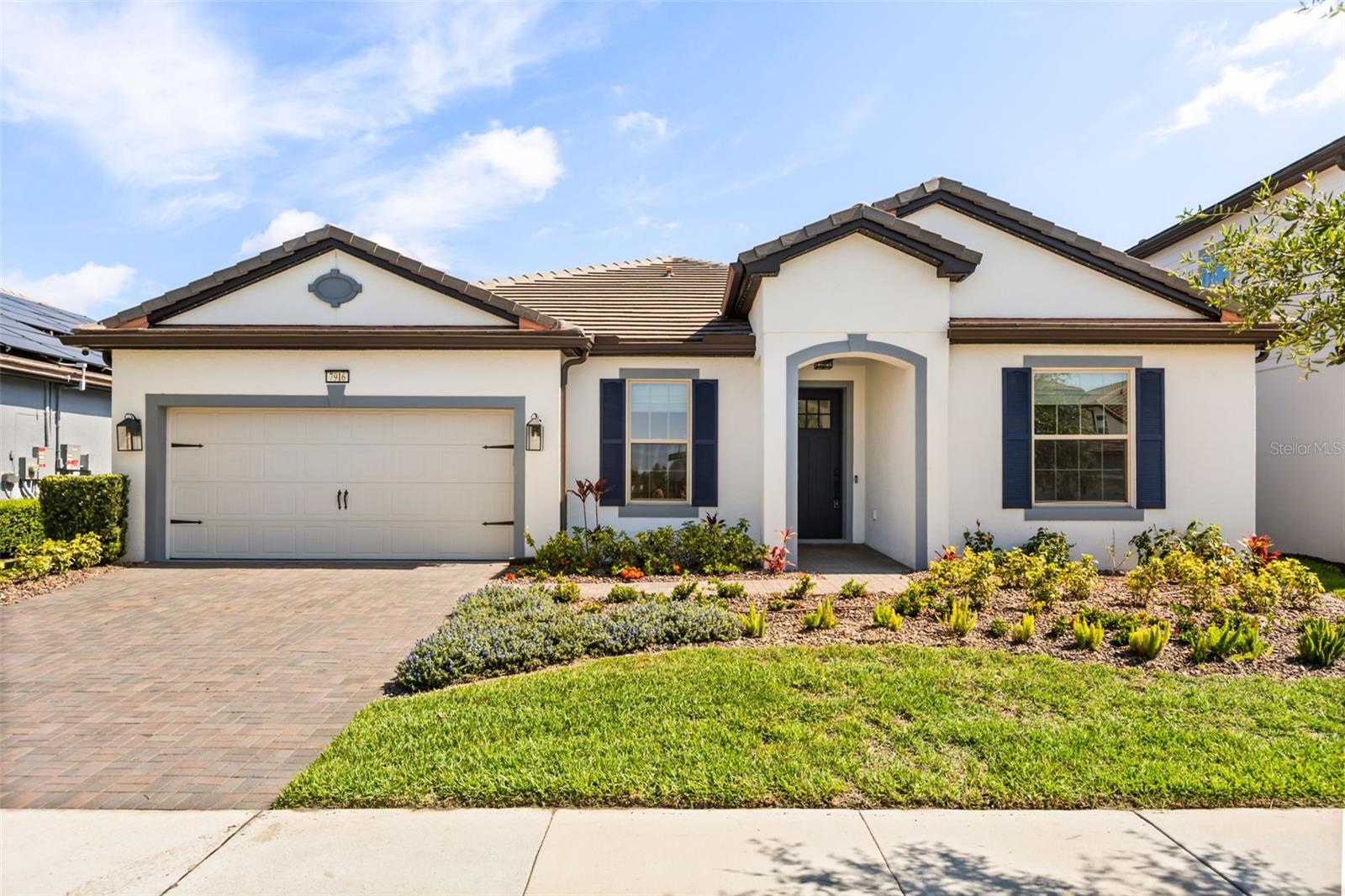 7916 WANDERING WAY