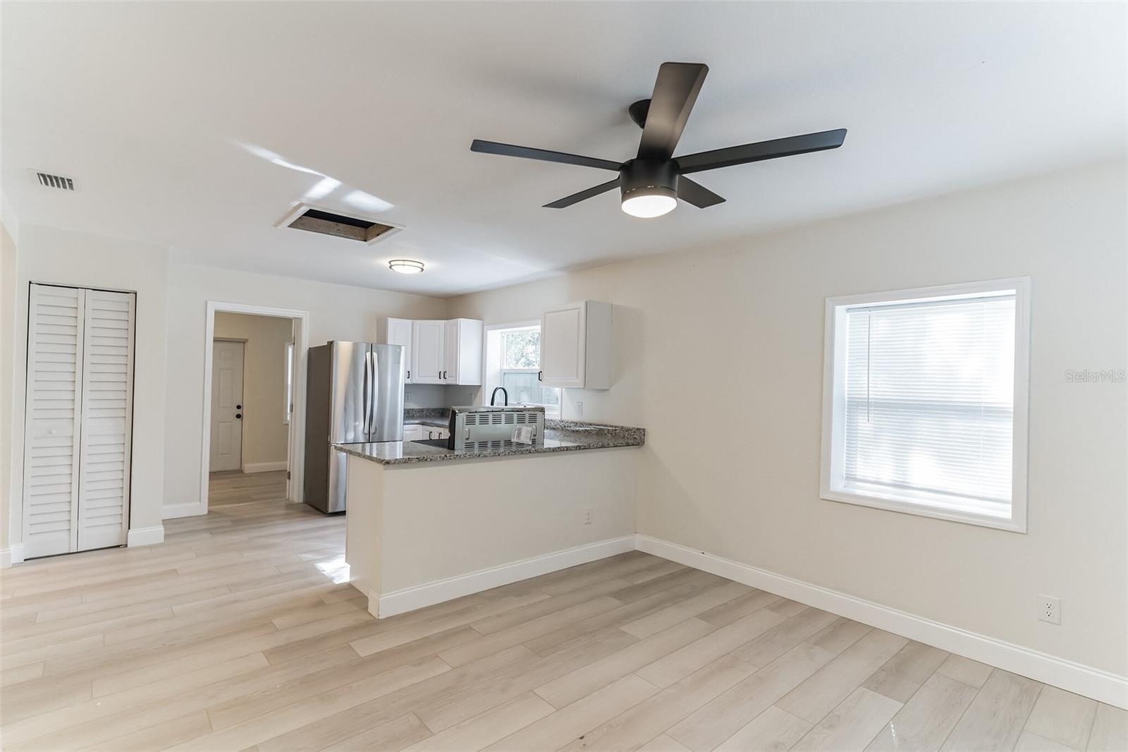BELLE SHORE ISLES - Residential