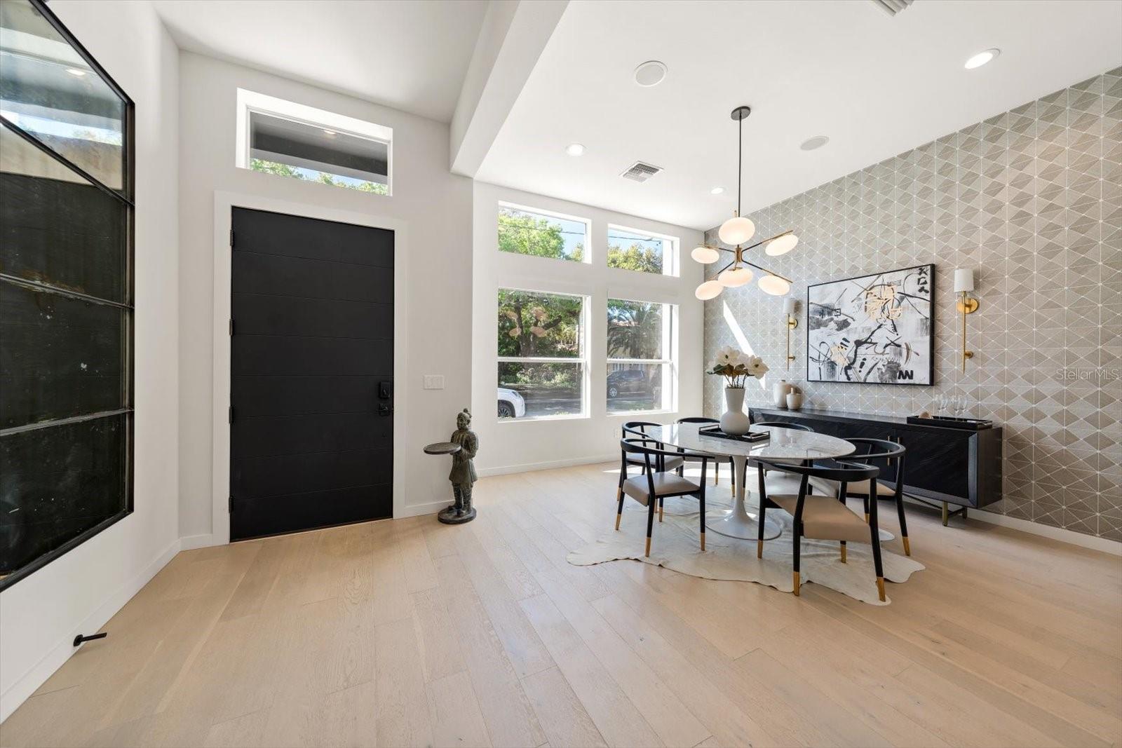 3901 W GRANADA STREET