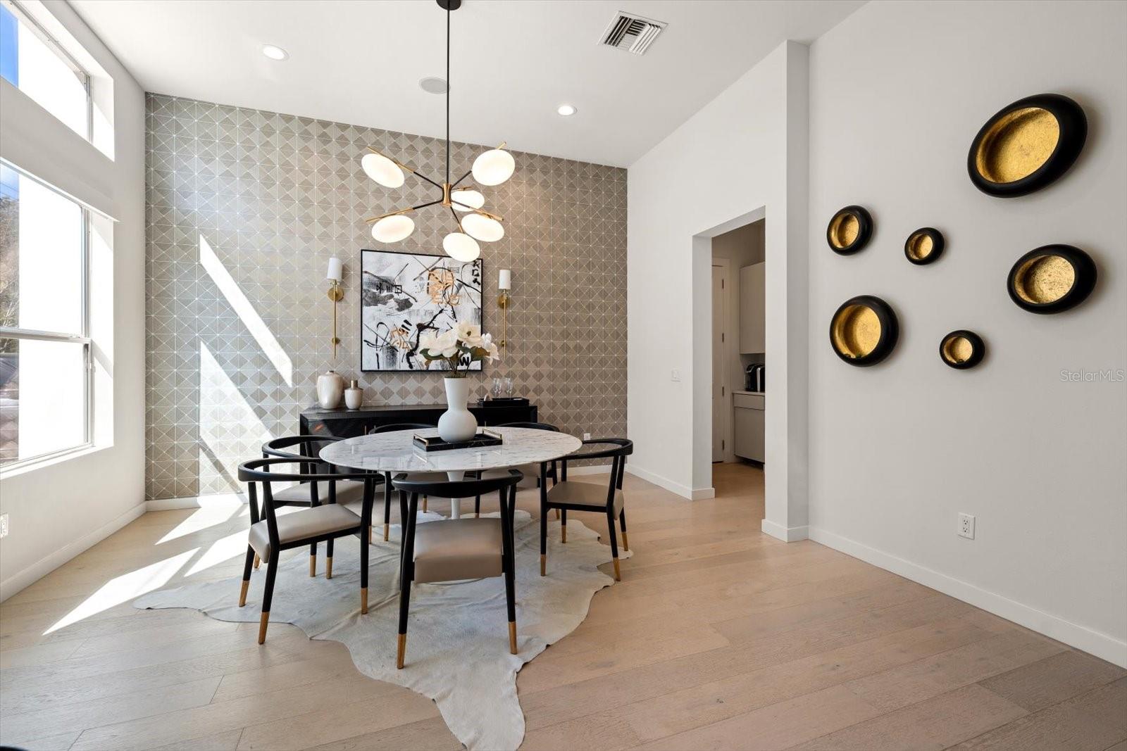 3901 W GRANADA STREET