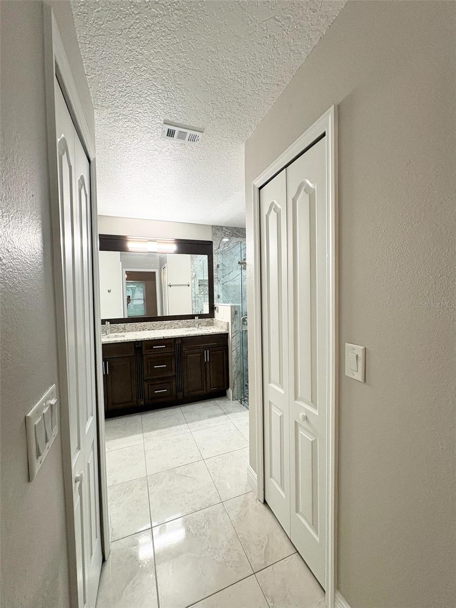 LOUISA POINTE PH 01 - Residential Lease