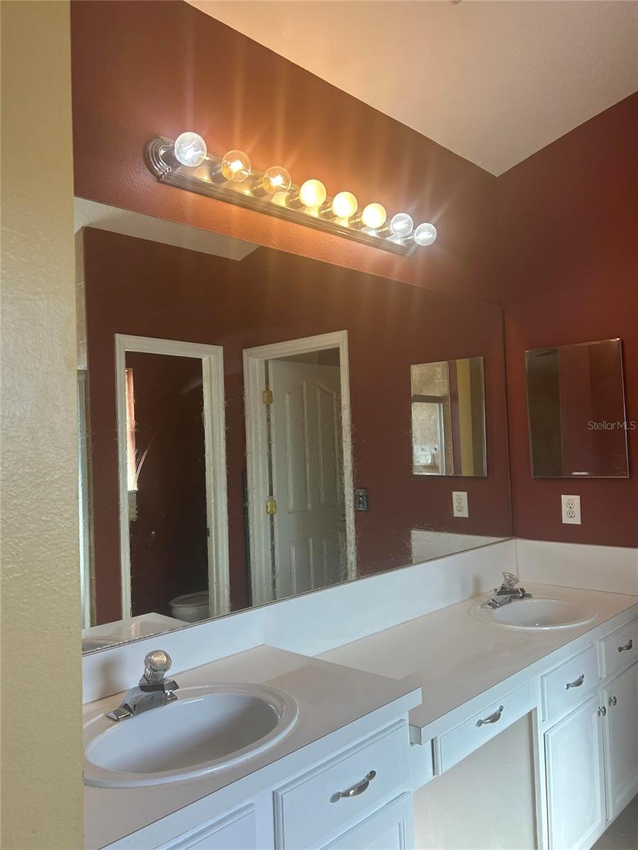 WESTCHASE SEC 211 - Residential