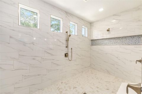 Tiny photo for 950 SE 80th Street, Ocala, FL 34480 (MLS # OM726576)