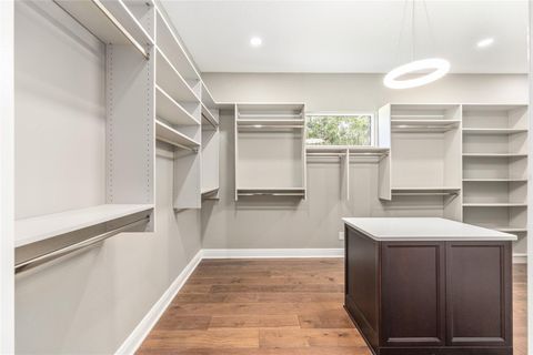 Tiny photo for 950 SE 80th Street, Ocala, FL 34480 (MLS # OM726576)