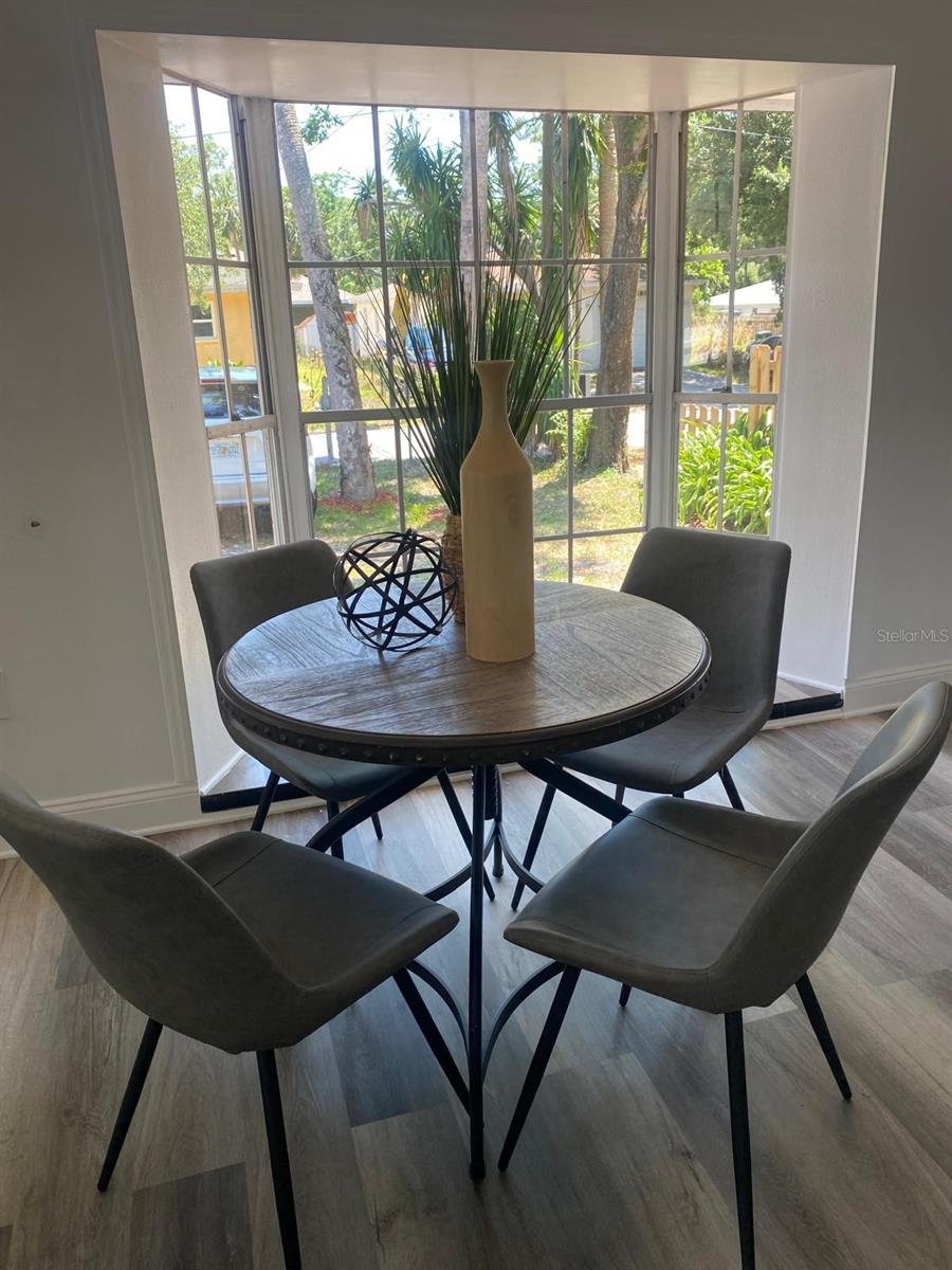 SUNNYBROOK - Residential