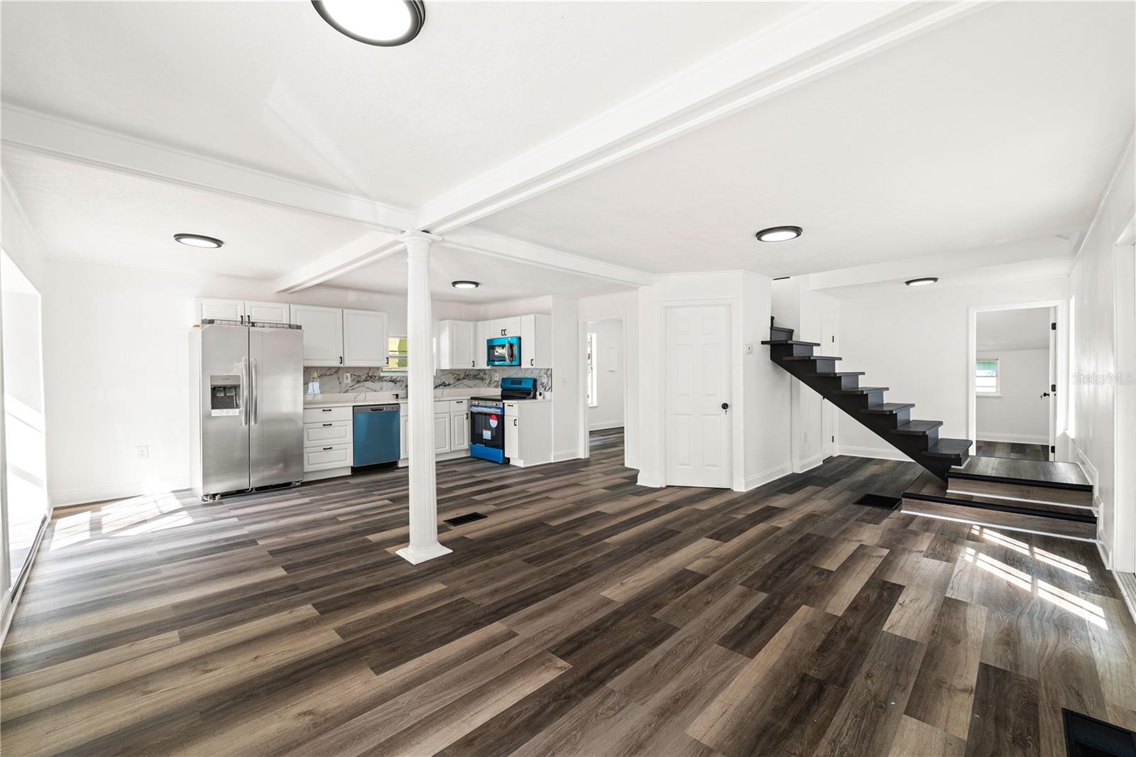 SUNNYBROOK - Residential