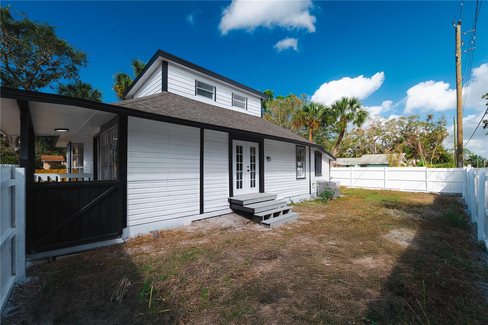 SUNNYBROOK - Residential