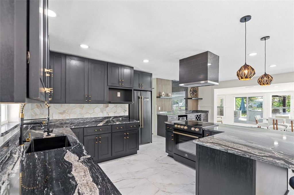 Photo of 4440 Huntington Street NE, St Petersburg, FL 33703 (MLS # TB8417746)