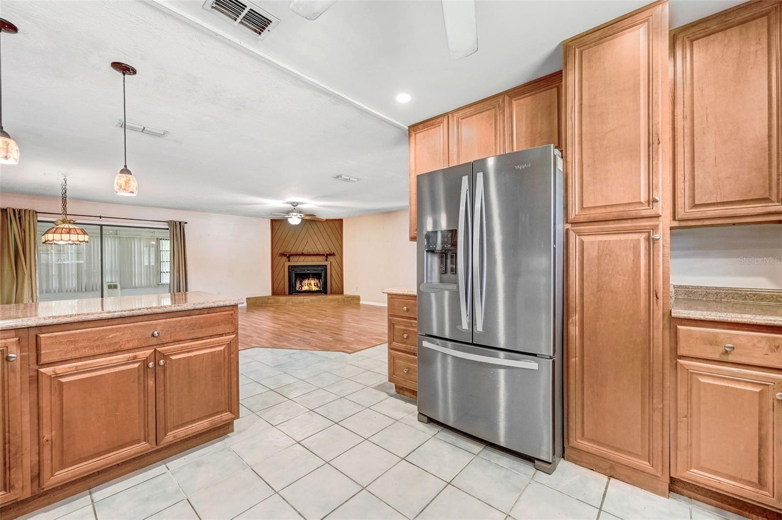 VILLA DE PALMAS UNIT 04 - Residential