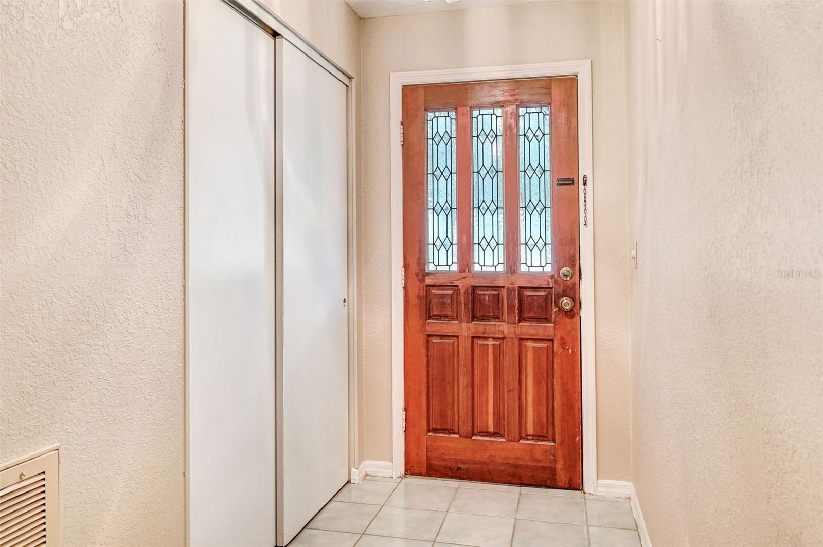 VILLA DE PALMAS UNIT 04 - Residential