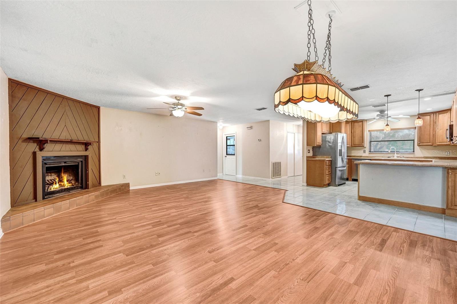 VILLA DE PALMAS UNIT 04 - Residential