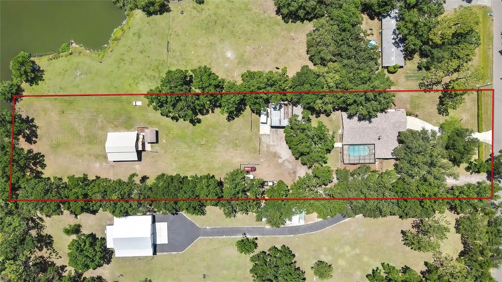 Photo of 4706 Scott Road, Lutz, FL 33558 (MLS # TB8386252)