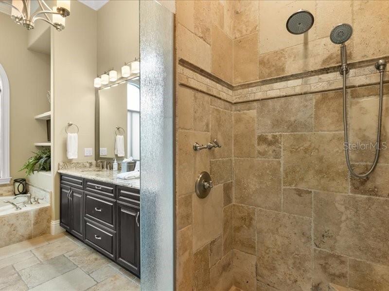 REUNION WEST VLGS NORTH - Residential