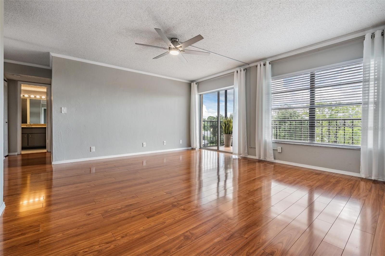 RAINTREE - Residential