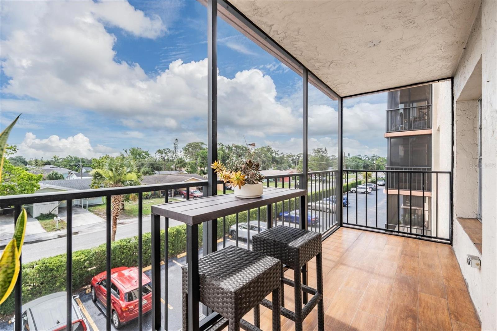 RAINTREE - Residential