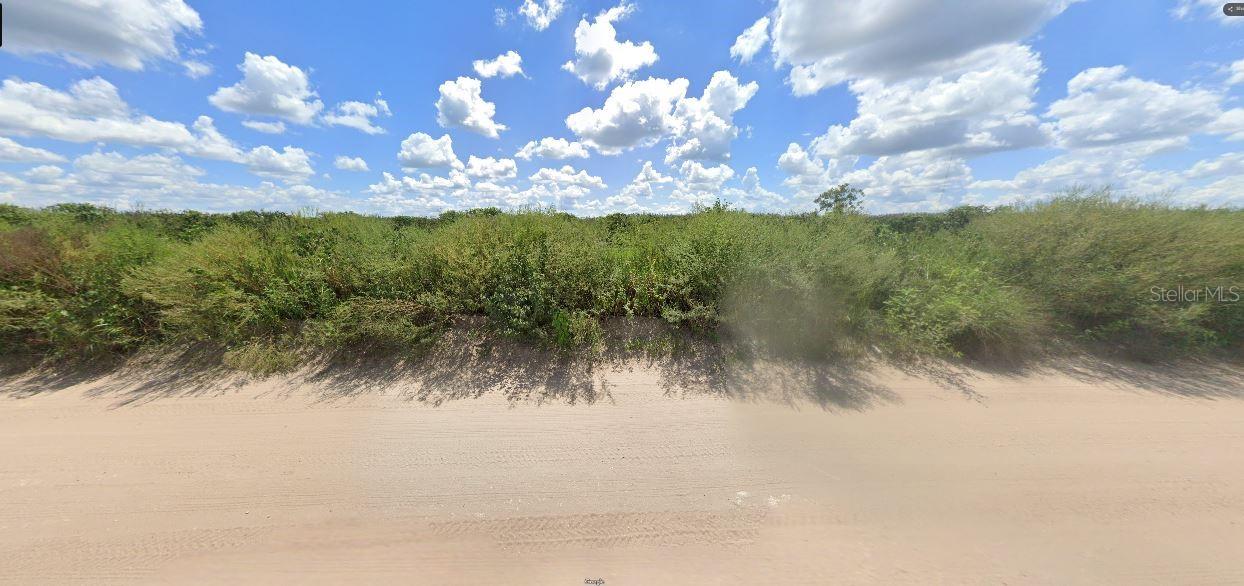 SUBURBAN ESTATES UNIT D UNREC - Land