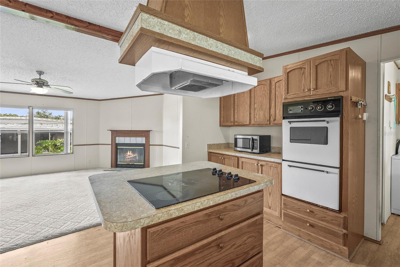 SKYWAY VILLAGE ESTATES CO-OP - Residential