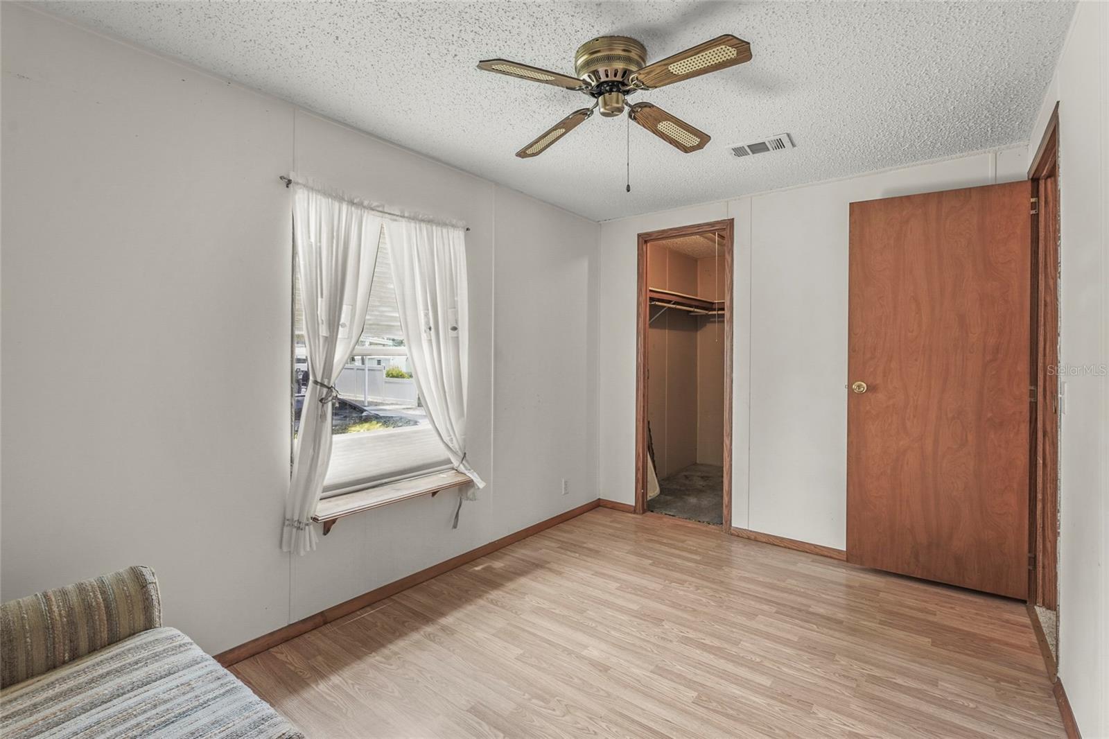 SKYWAY VILLAGE ESTATES CO-OP - Residential