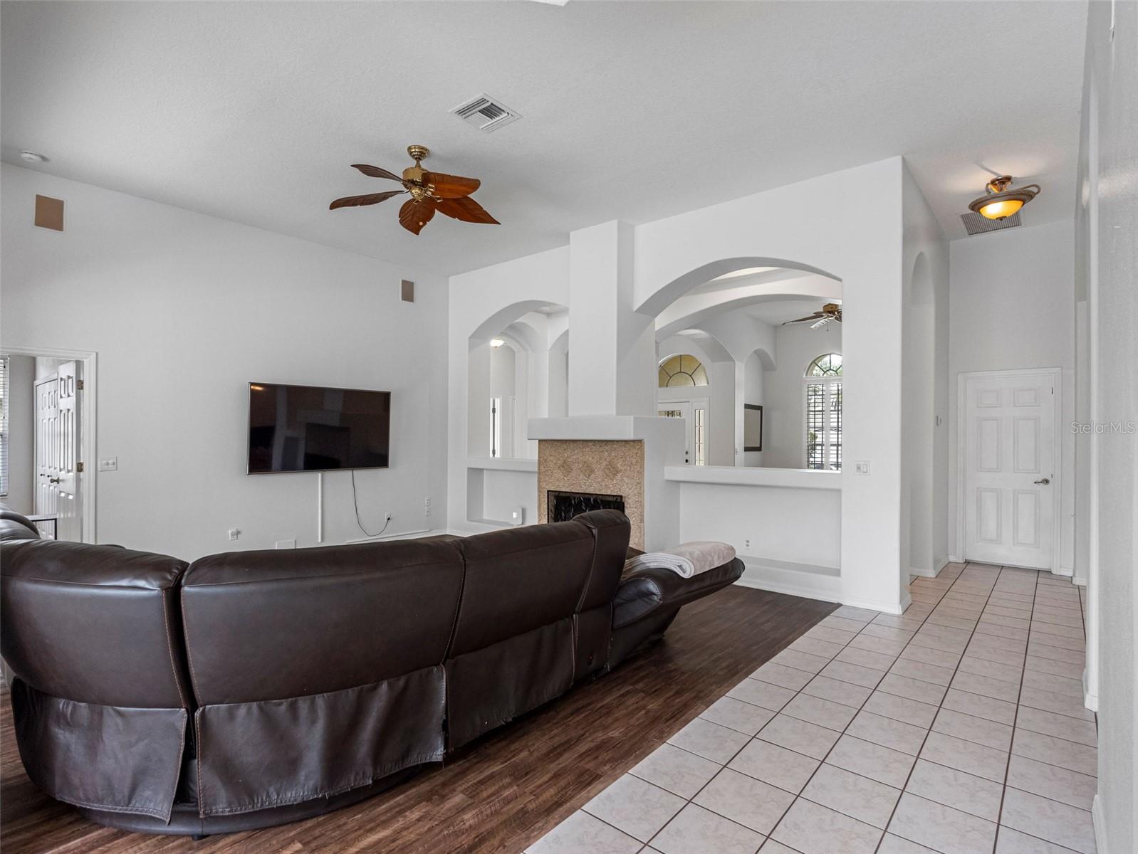 WESTCHASE SEC 110 - Residential