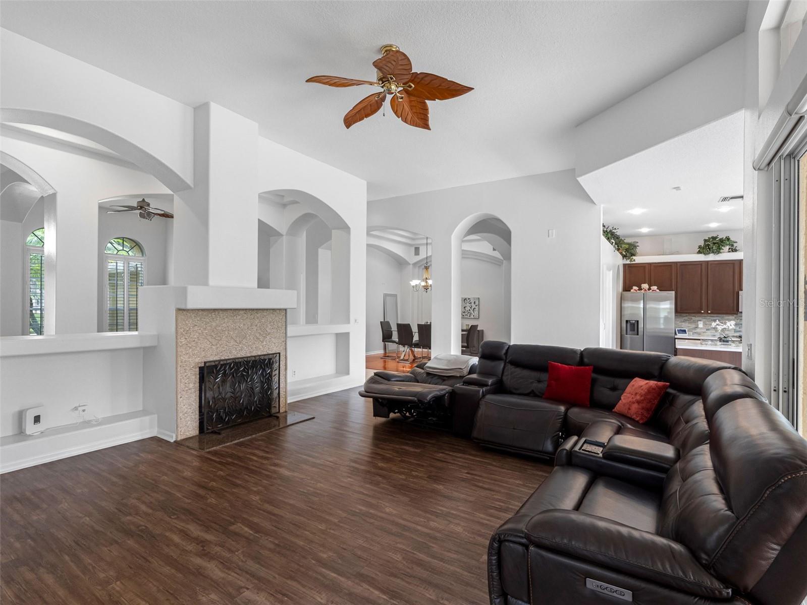 WESTCHASE SEC 110 - Residential