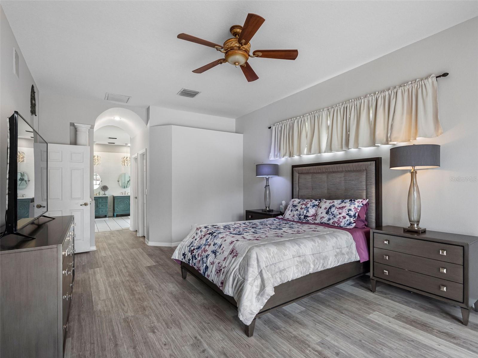 WESTCHASE SEC 110 - Residential