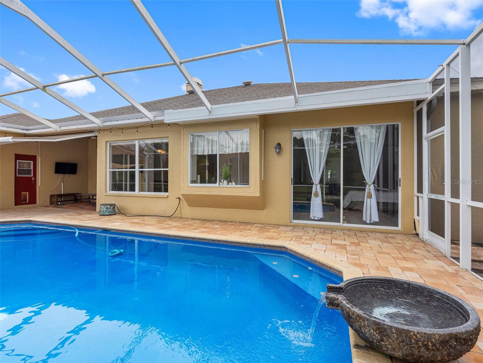 WESTCHASE SEC 110 - Residential