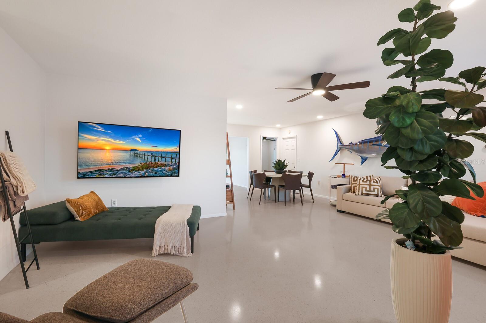 FLAMINGO CAY FIRST UNIT - Residential