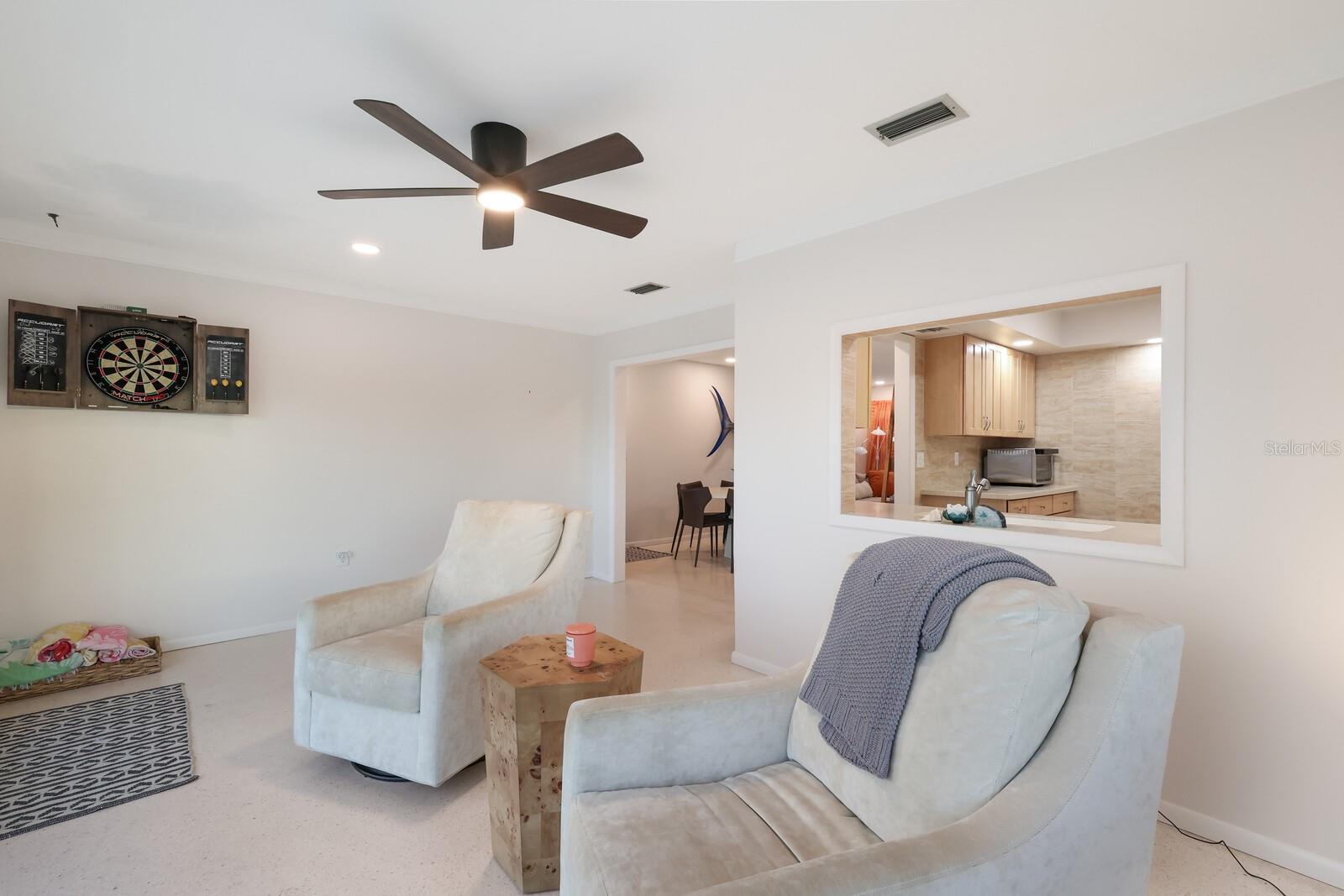 FLAMINGO CAY FIRST UNIT - Residential