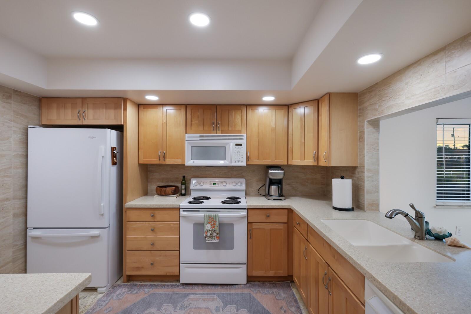 FLAMINGO CAY FIRST UNIT - Residential