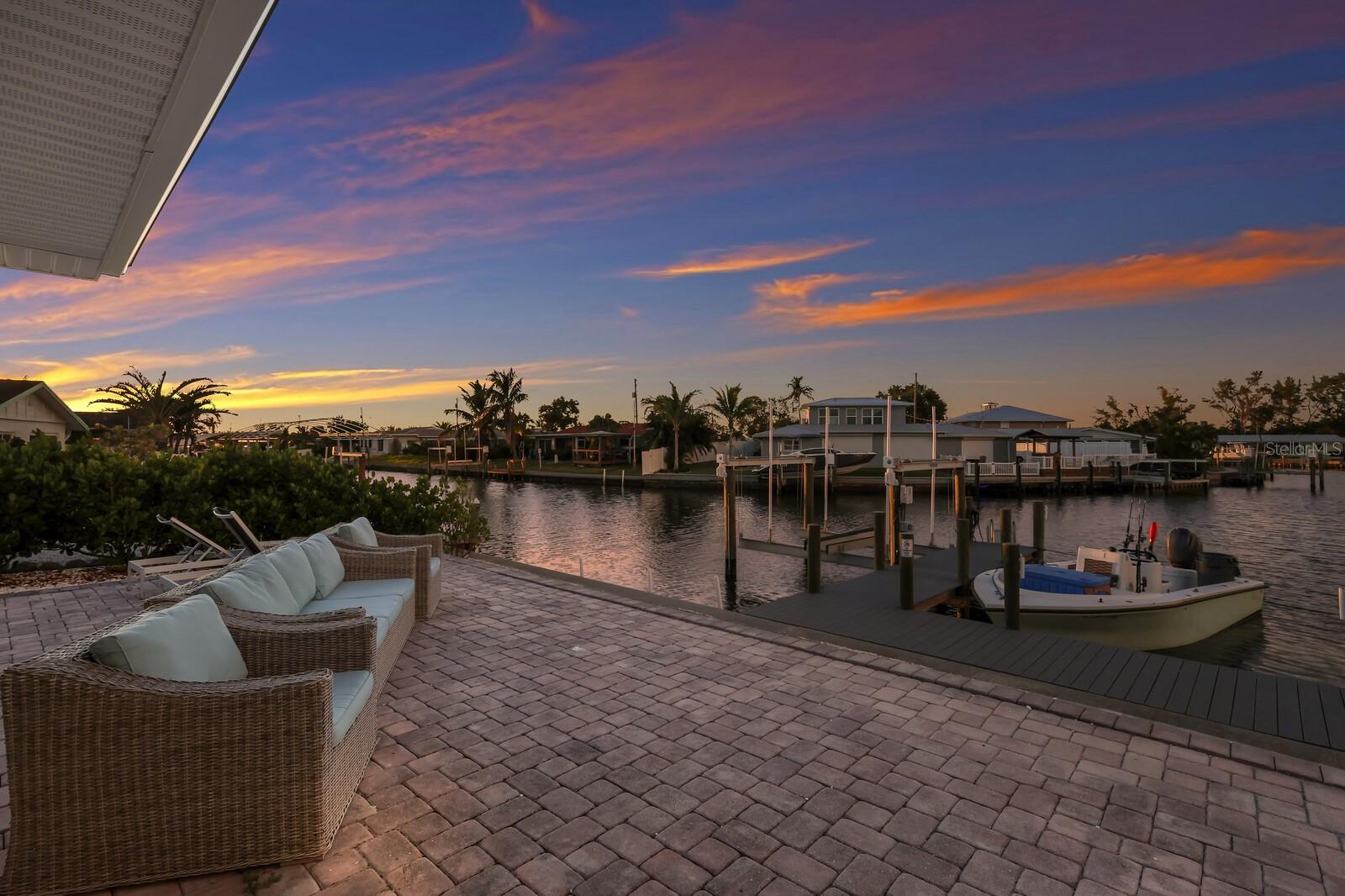 FLAMINGO CAY FIRST UNIT - Residential