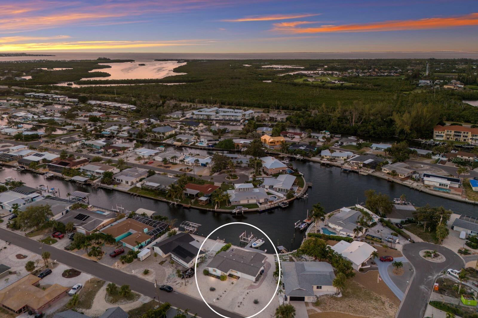 FLAMINGO CAY FIRST UNIT - Residential