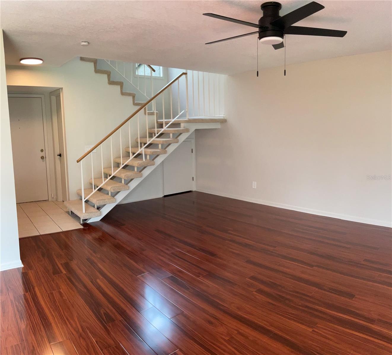 LAKE OF THE WOODS SEC 12 TWNHS - Residential Lease