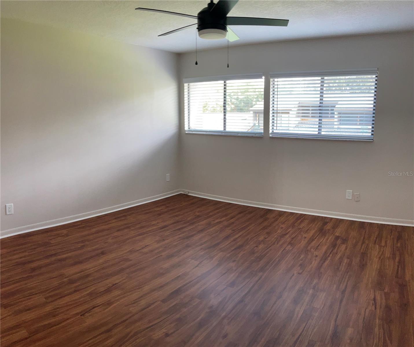 LAKE OF THE WOODS SEC 12 TWNHS - Residential Lease