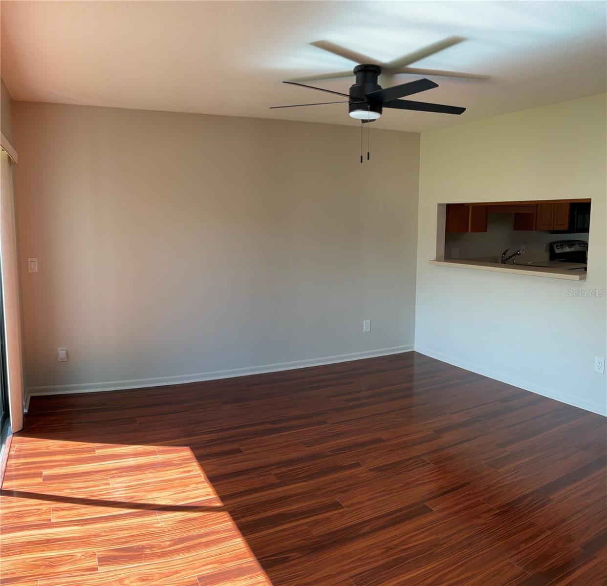 LAKE OF THE WOODS SEC 12 TWNHS - Residential Lease