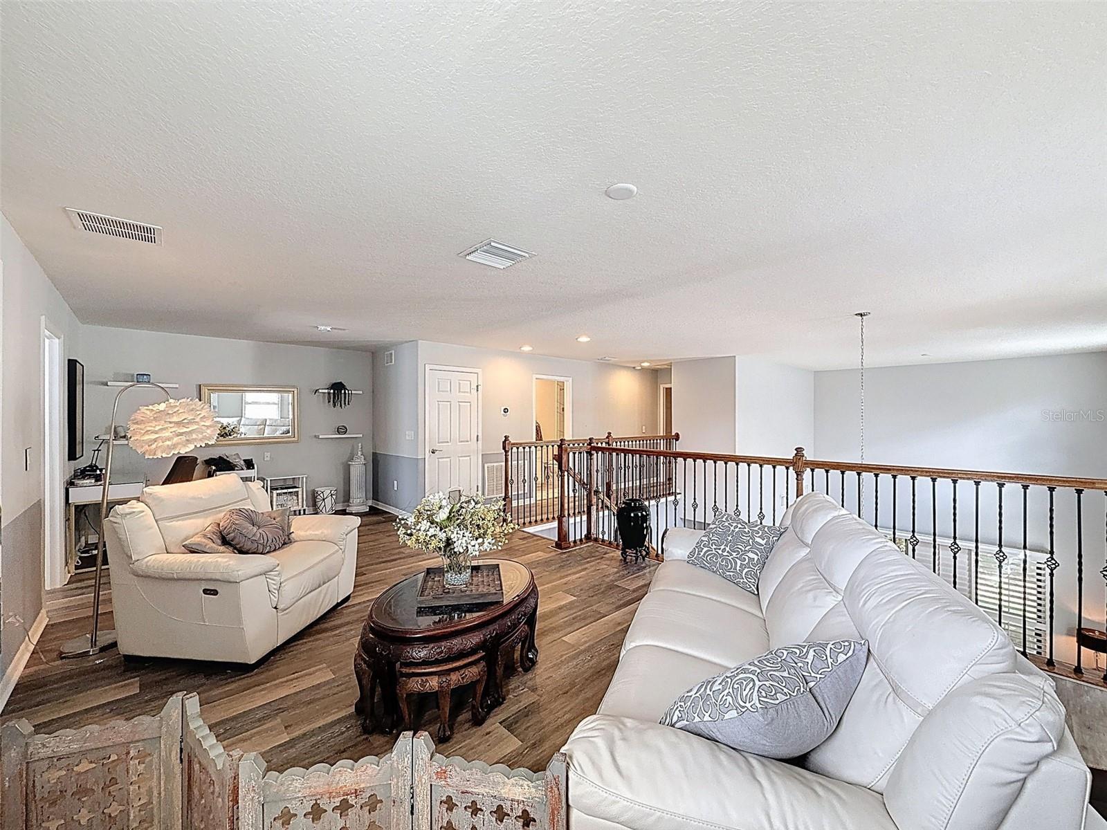 TARPON RIDGE TWNHMS - Residential