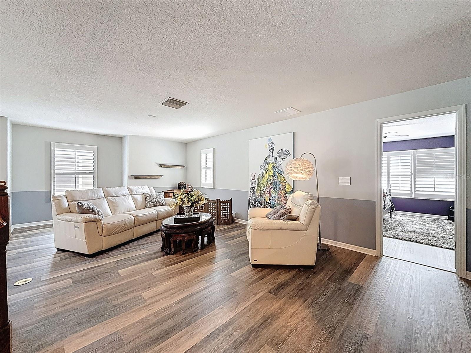 TARPON RIDGE TWNHMS - Residential