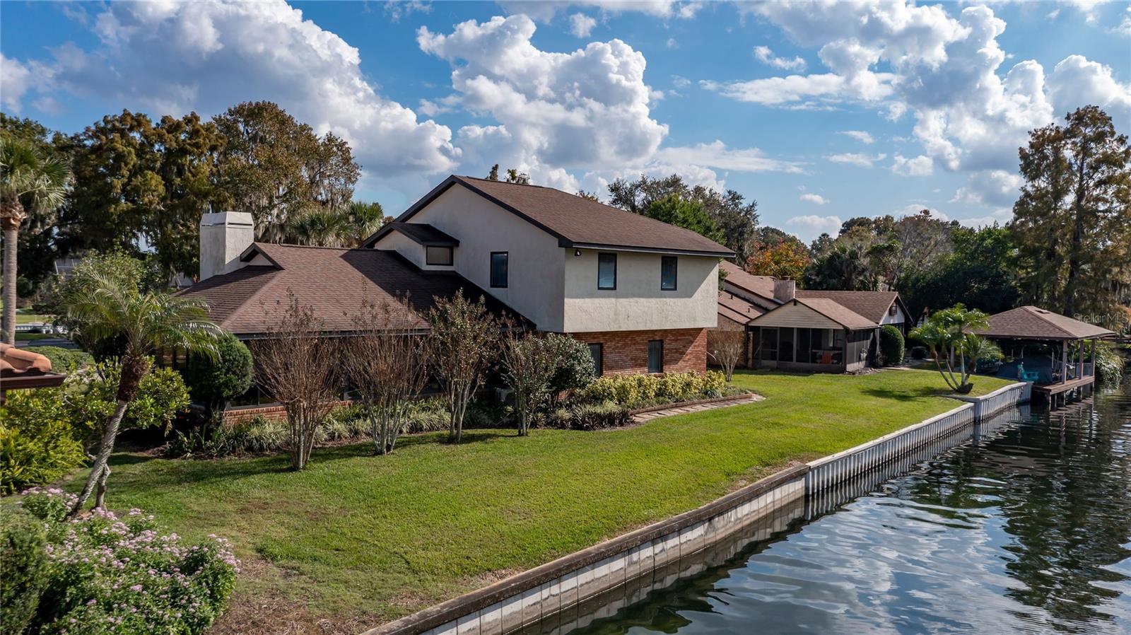 WATERWOOD - Residential