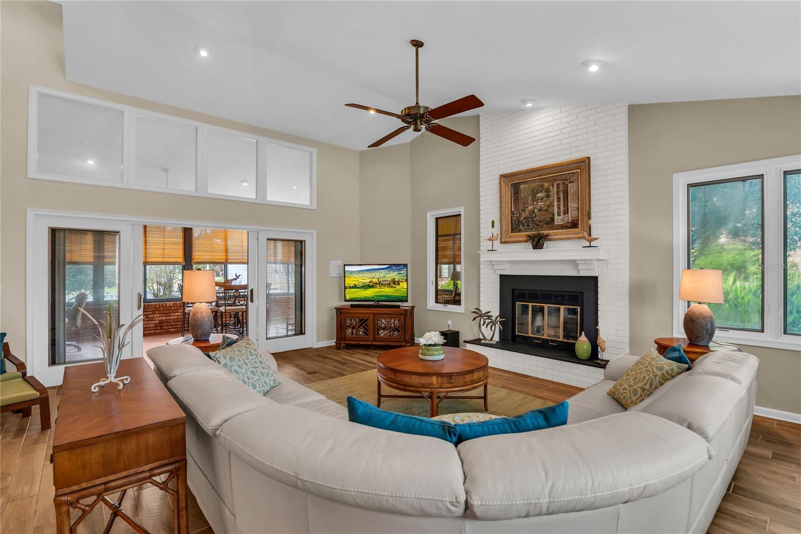 WATERWOOD - Residential